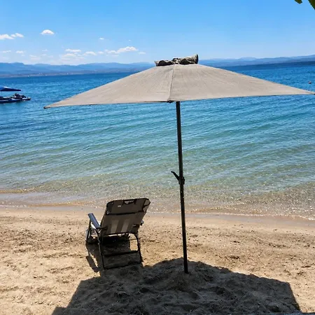 Theros Ii - Seaside Beachfront *